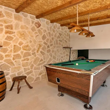 Gorgeous In With Kitchen * Imotski